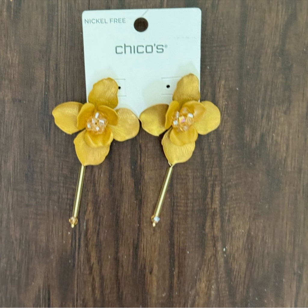 Chico’s Earring